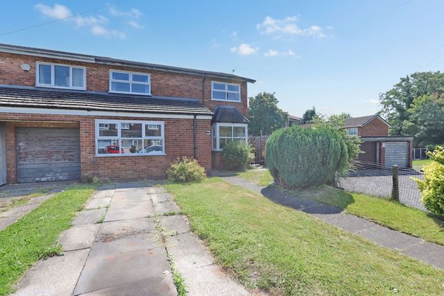 3 bed property, in Lydgate Close, £225,000