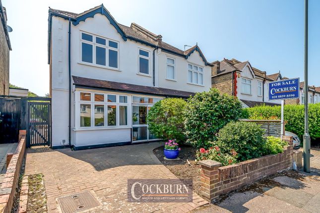 3 bed property, in Avondale Road, £650,000