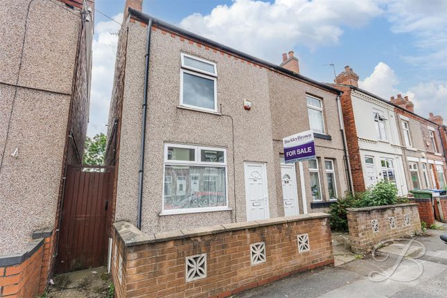 2 bed property, in Mount Street, £100,000