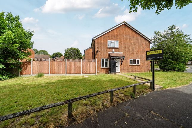 1 bed property, in Brantwood Way, £275,000