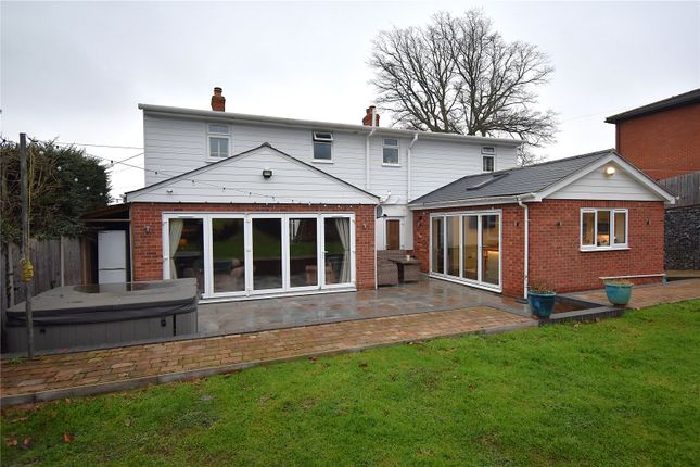 5 bed property, in Church Hill, £600,000