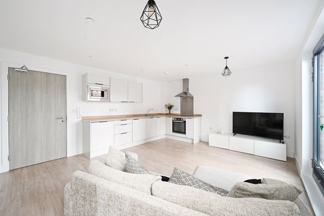 1 bed property, in Cotton Mill, £134,995