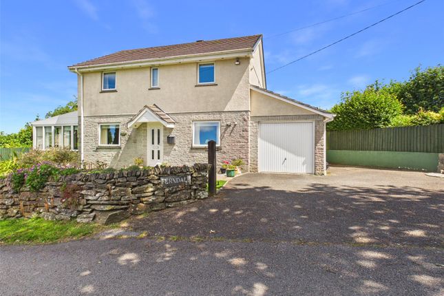 4 bed property, in Lower Downgate, £350,000