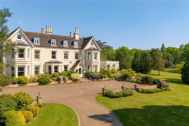 10 bed property, in Manor Road, £10,500,000