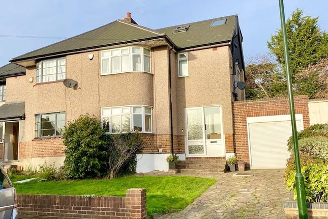 4 bed property, in Beechway, £730,000