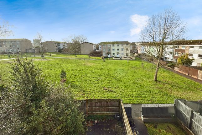 3 bed property, in William Mason Close, £310,000