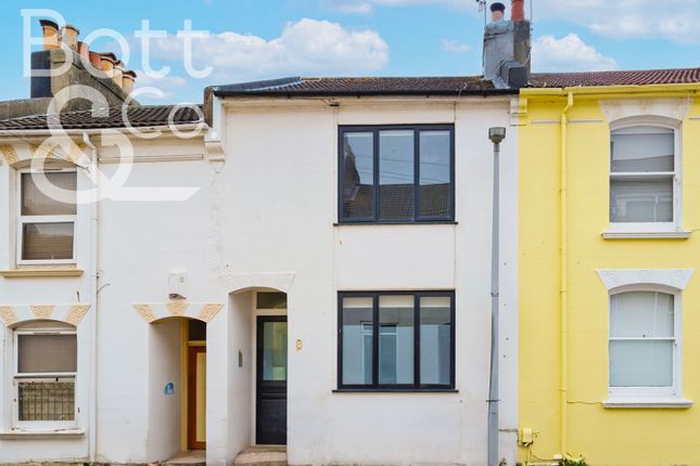 3 bed property, in Rochester Street, £495,000