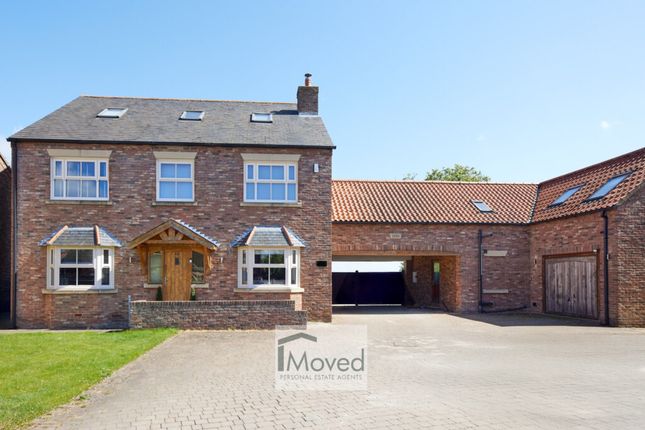 6 bed property, in The Poachers, £775,000