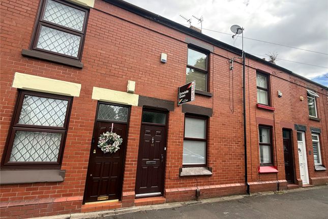 2 bed property, in Waterdale Crescent, £110,000