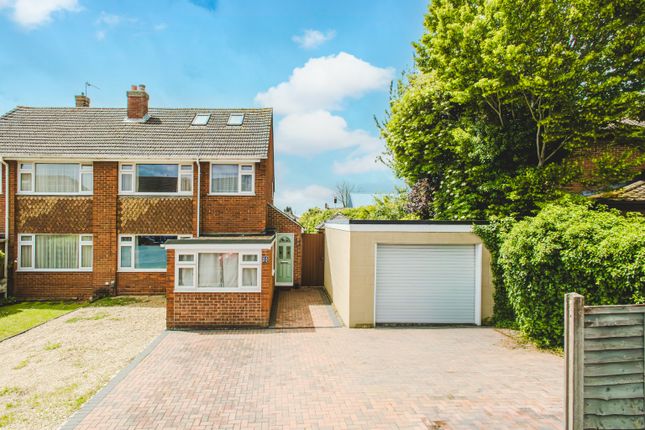 4 bed property, in Swindon, £375,000