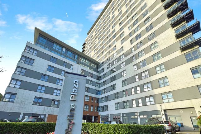 1 bed property, in Alencon Link, £100,000
