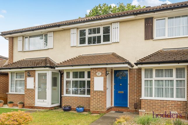 2 bed property, in Princess Marys Road, £425,000