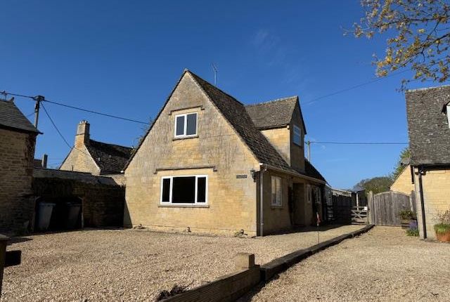2 bed property, in Broadwell Road, £495,000