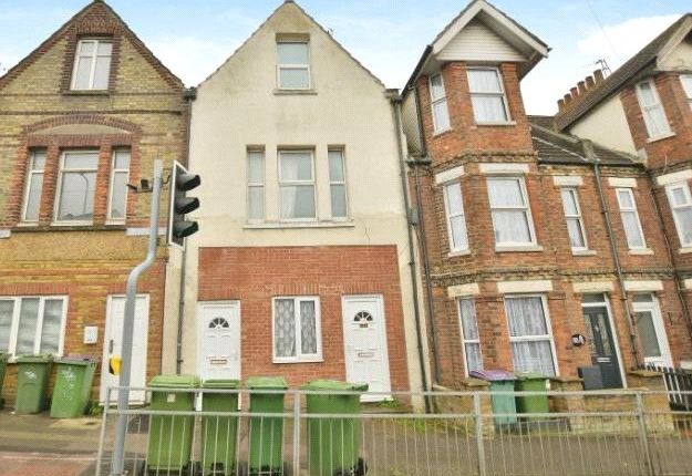 4 bed property, in Black Bull Road, £230,000