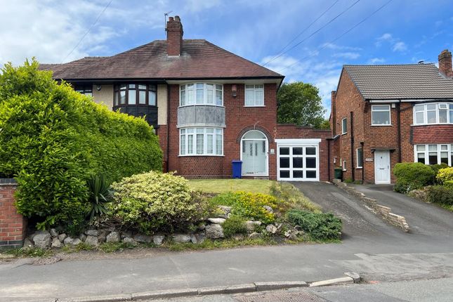 3 bed property, in 13 Foxyards Road, £99,000
