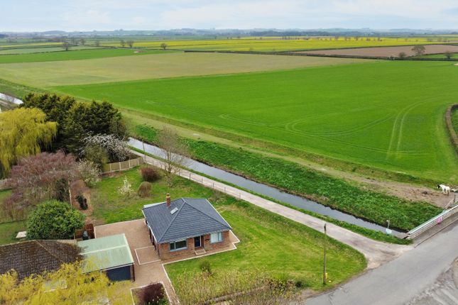 3 bed property, in Lock Road, £250,000