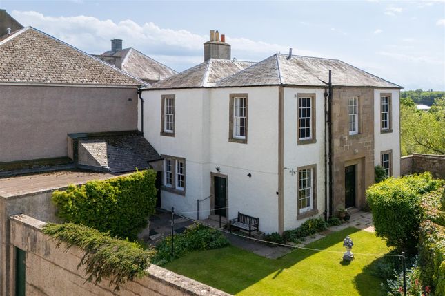 3 bed property, in Chalkheugh Terrace, £360,000
