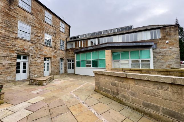 2 bed property, in Hammerton Street, £155,000