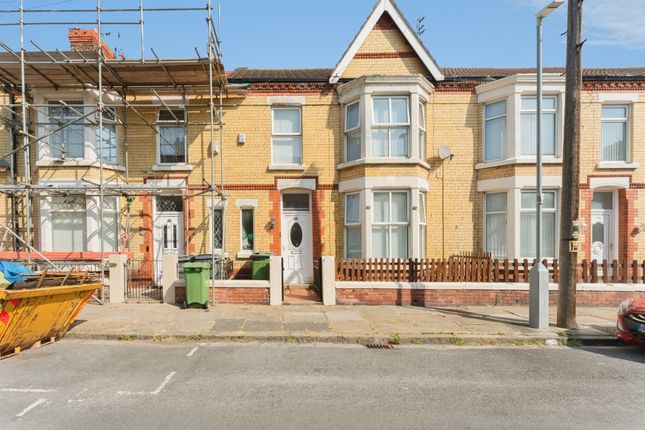 4 bed property, in Balfour Road, £225,000