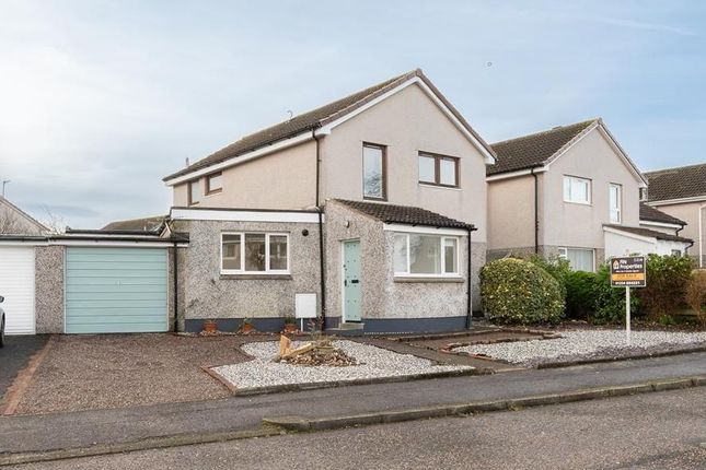 4 bed property, in Crawford Gardens, £425,000