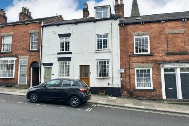 3 bed property, in 17 Briggate, £215,000