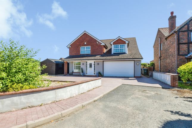 3 bed property, in High Street, £400,000