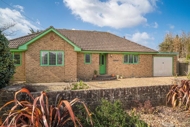 3 bed property, in Bembridge, £575,000