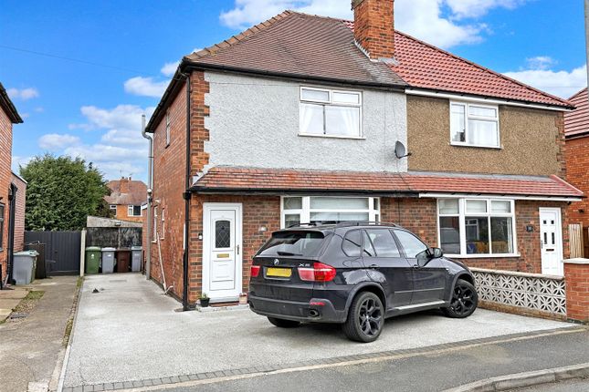 3 bed property, in Beeston Road, £190,000