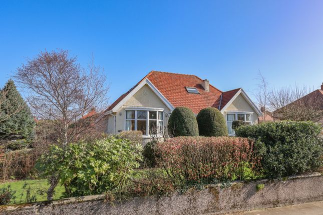 4 bed property, in Broadway, £550,000
