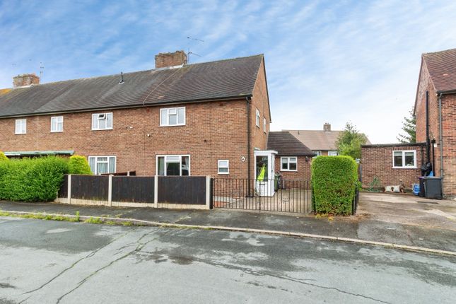 3 bed property, in Clifford Road, £225,000