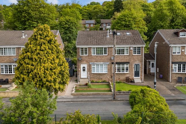 3 bed property, in Kings Lea, £250,000
