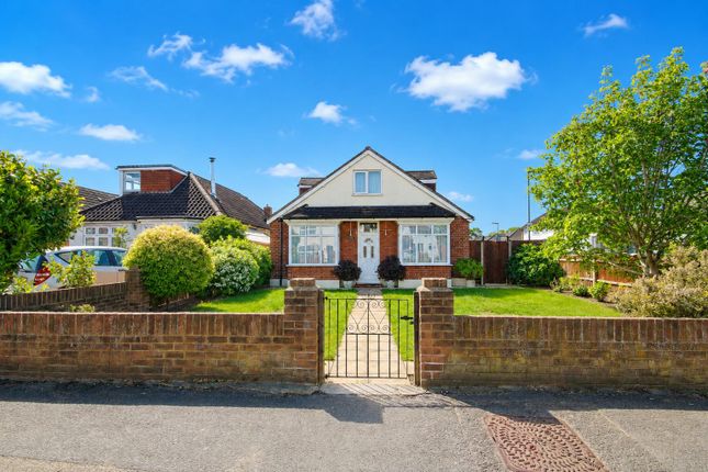 5 bed property, in Feltham Road, £645,000