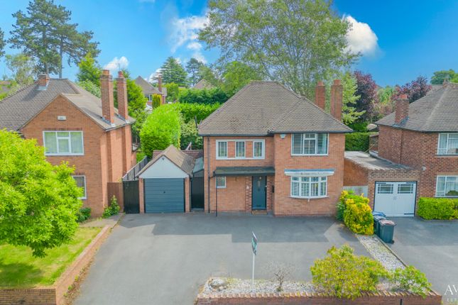 3 bed property, in Birmingham Road, £500,000
