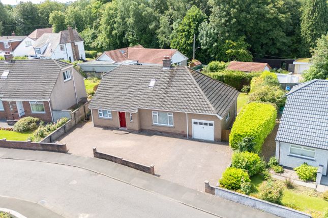 4 bed property, in Marshall Grove, £349,995