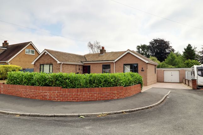 4 bed property, in Park Close, £350,000