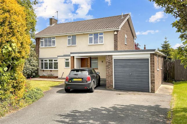 4 bed property, in Beacon Heights, £450,000