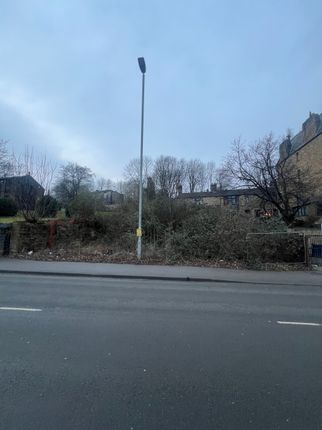 Studio, in Huddersfield Road, £70,000