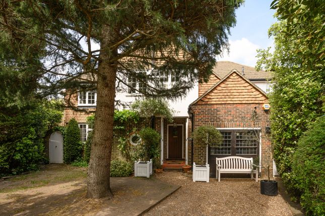 4 bed property, in Wilberforce Way, £3,250,000