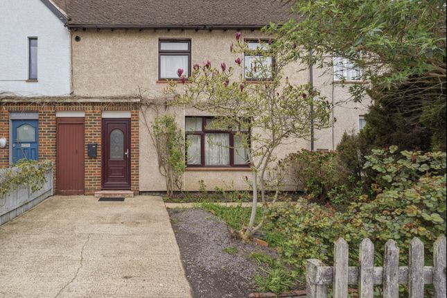 4 bed property, in Green Lane, £525,000