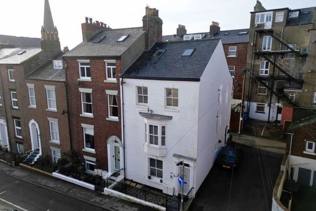 2 bed property, in 9b Wellington Terrace, £189,950