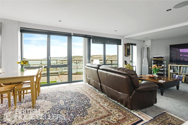 4 bed property, in Parsonage Way, £560,000