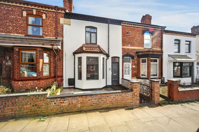 4 bed property, in Gidlow Lane, £230,000