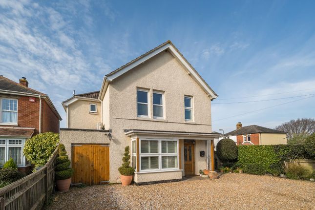4 bed property, in St. Leonards Avenue, £625,000