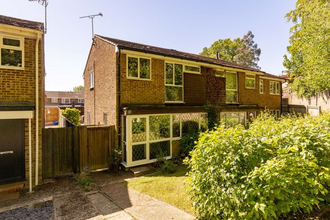 3 bed property, in Forest Close, £375,000