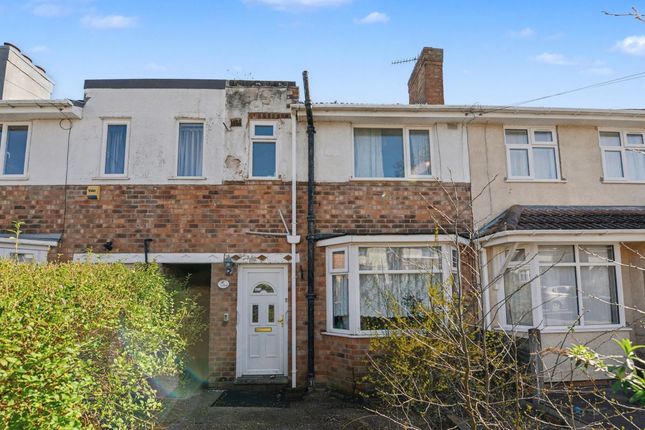 3 bed property, in 102 Edenhurst Road. Longbridge, £55,000