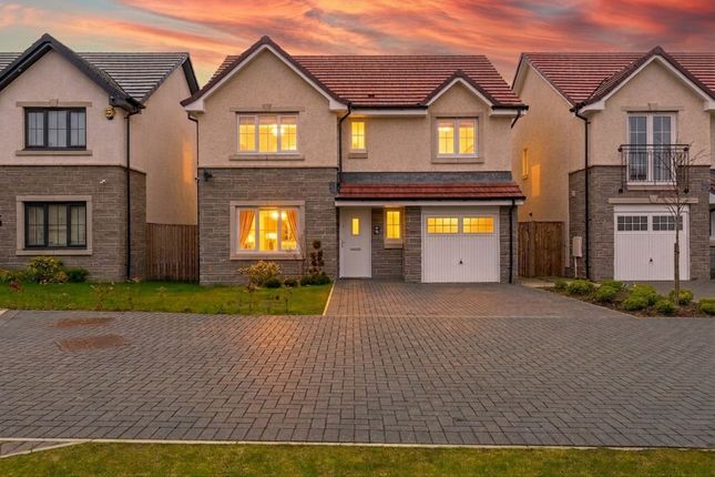 4 bed property, in Fairlie Road, £360,000