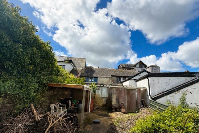 Studio, in 30 Well Street, £80,000
