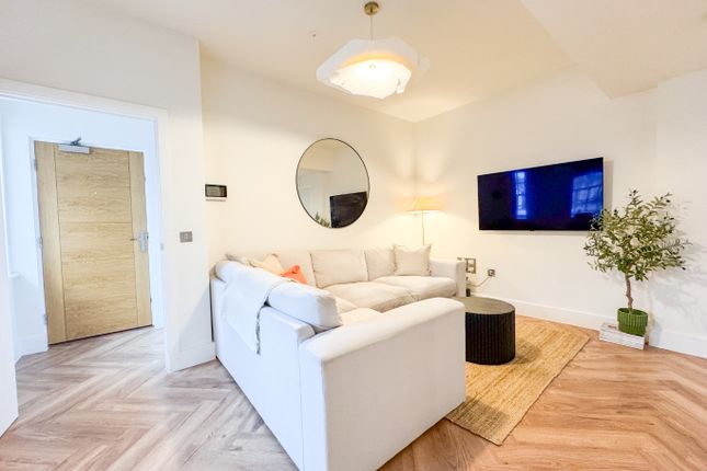 1 bed property, in Trinity View, £175,000