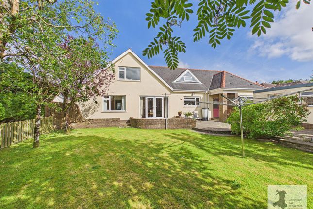 4 bed property, in Penparc, £399,950