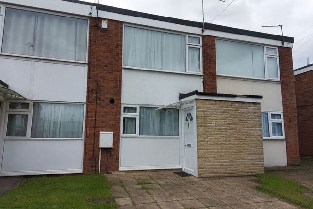 2 bed property, in Telford Way, £175,000